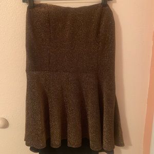 Gold shimmery strapless blouse